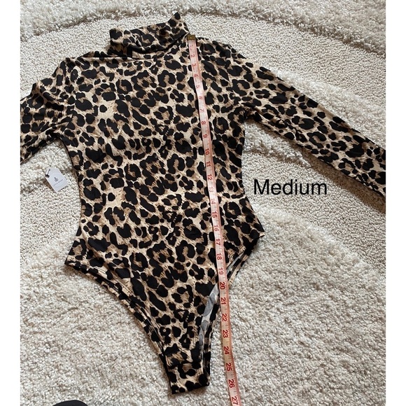 Black Tan Leopard bodysuit long sleeve mock neck size small New NWT - Picture 13 of 14